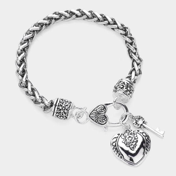 Silver Antique Heart Pendant Style Dangling Charm Bracelet Braided Metal Key - Picture 1 of 3